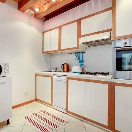 Little Canal 19 Venice